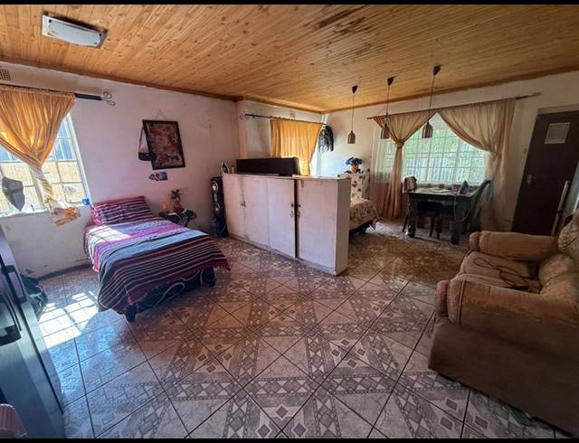 7 BEDROOM HOUSE FOR SALE IN VANDERBIJLPARK CE 2